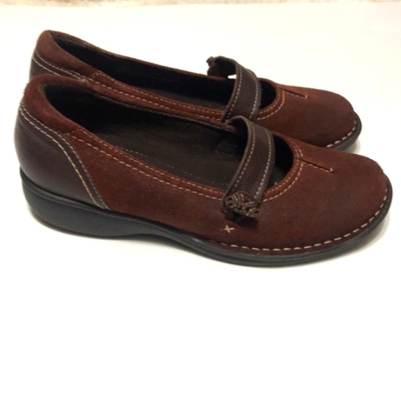 Clark Artisan Mary Jane Button Strap Flats 6.5M - Picture 2 of 11